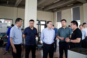 長安大學(xué)王建偉副校長一行蒞臨高遠(yuǎn)公司進(jìn)行考察交流